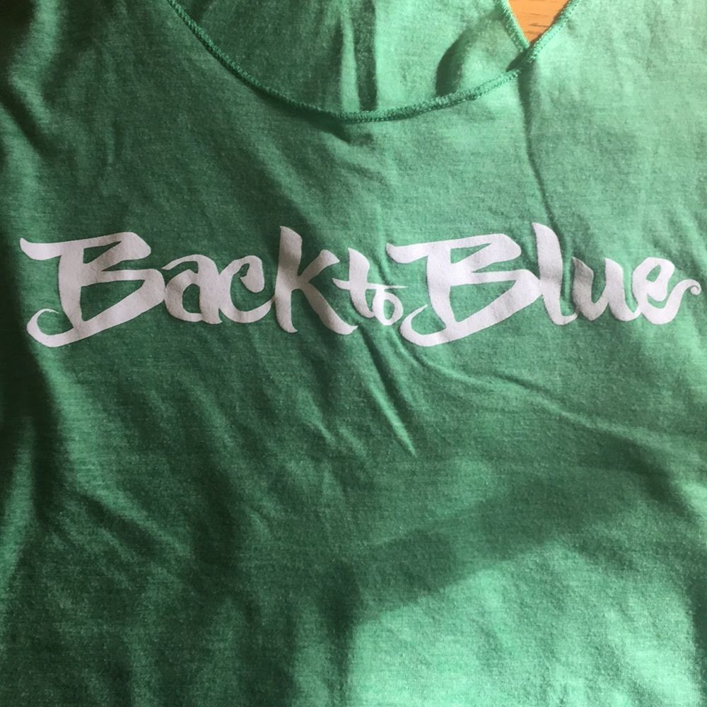 Back & Blue - Picture 2 of 5